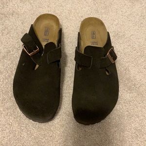 Size 37 (7) Birkenstock clog